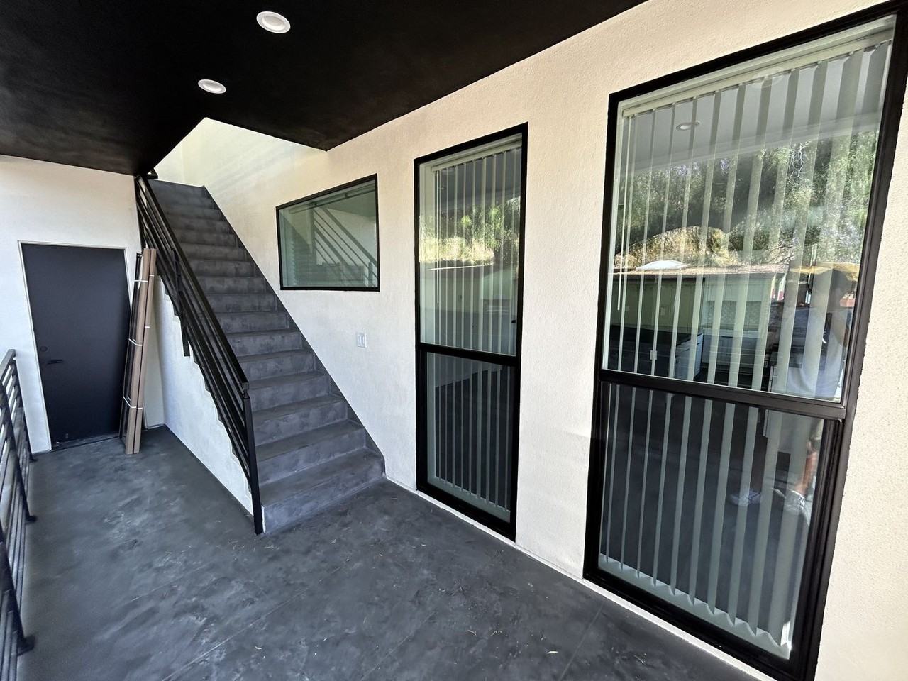 3810 Marron St - Photo 7 of 27