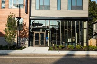 22 Mechanic - Photo 1 of 1