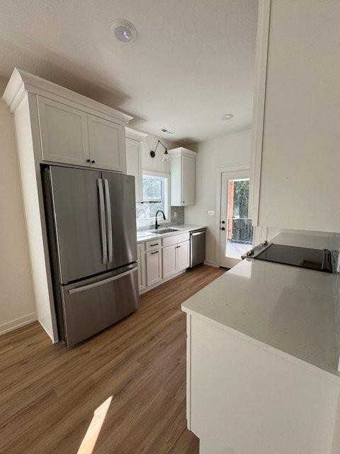 808 Timbers Ct - Photo 3 of 10