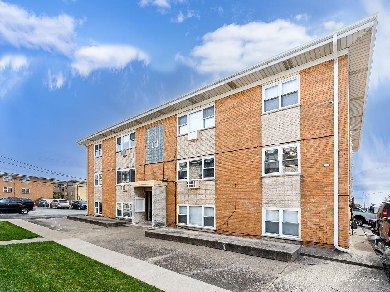 4747 Ronald LLC - Photo 2 of 10