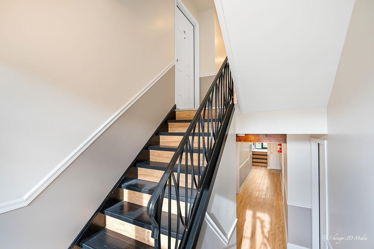 4747 Ronald LLC - Photo 4 of 10