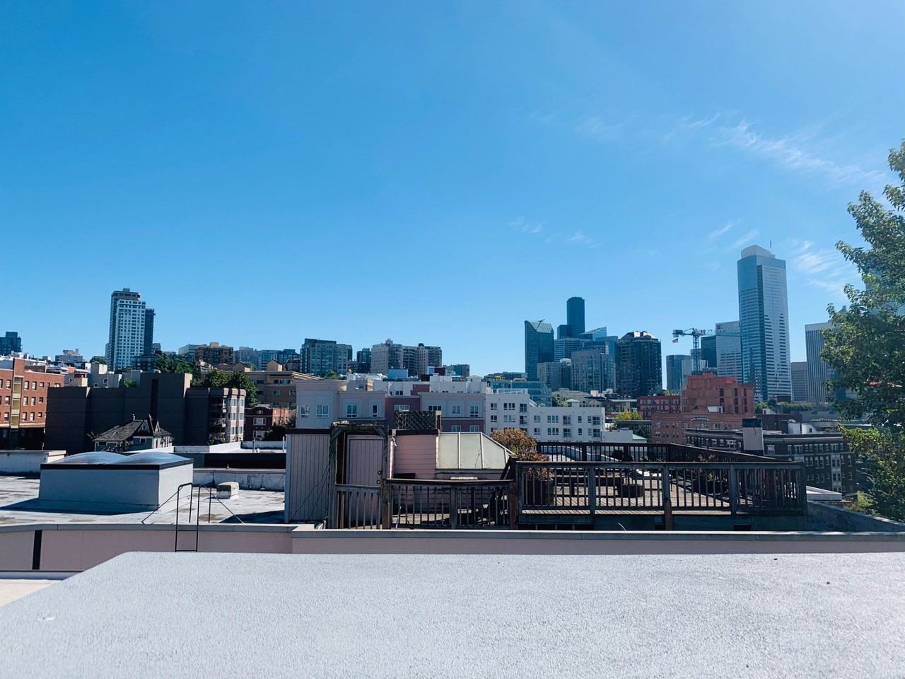 Bellevue Place Apartments - Photo 7 of 16