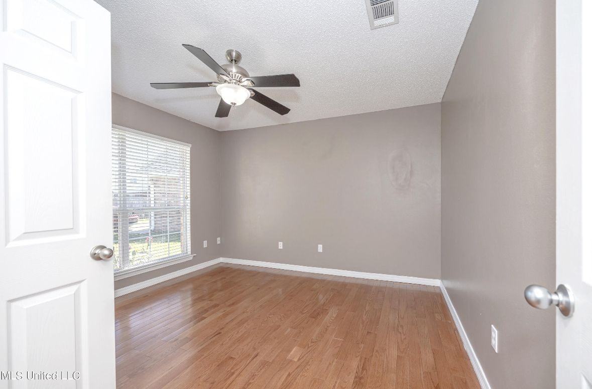 3605 Bay Branch Cv - Photo 3 of 22