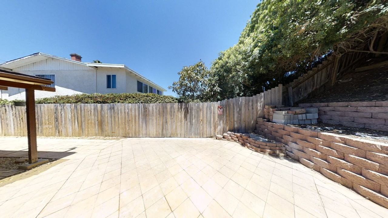 5239 Tipton Street - Photo 4 of 19