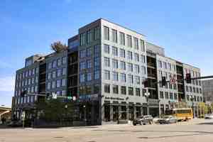 featured image of 909 Capitol Ave