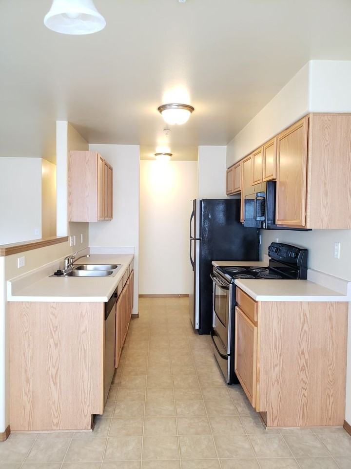 Parkside Condos - Photo 5 of 24