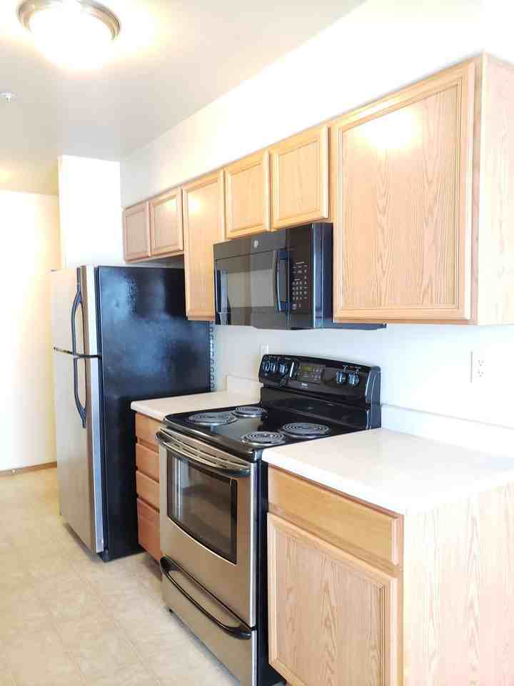 Parkside Condos - Photo 6 of 24