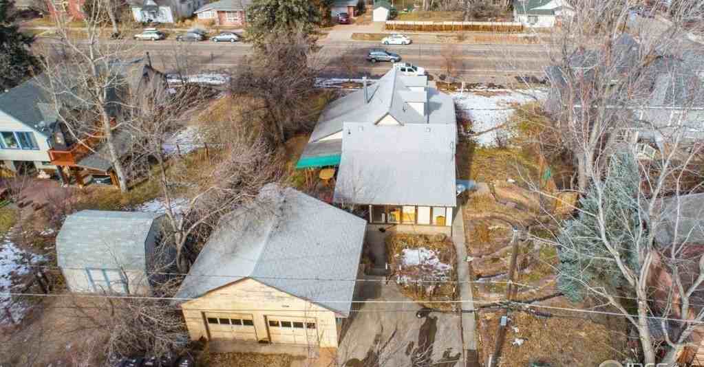 642 University Ave - Photo 3 of 23