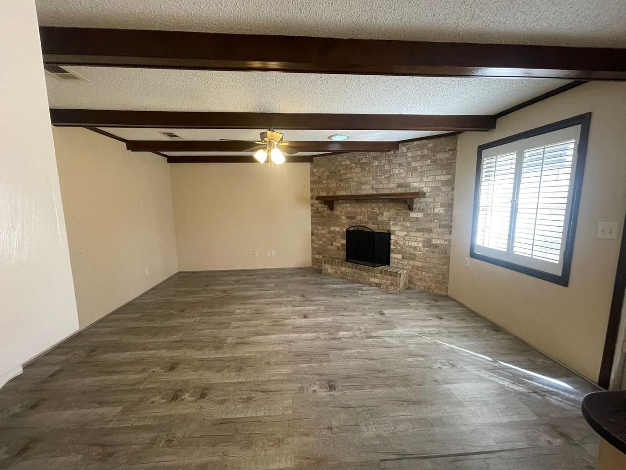 3829 Pines Road - Photo 5 of 20