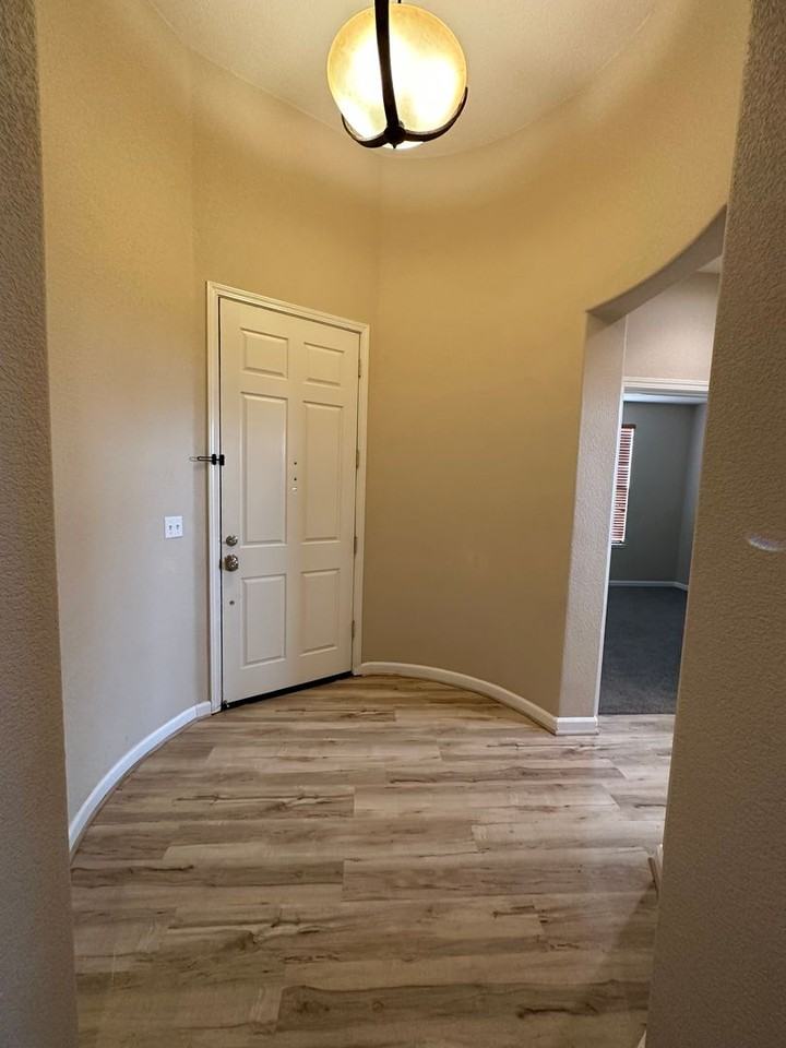 11995 Mandolin Way - Photo 3 of 29