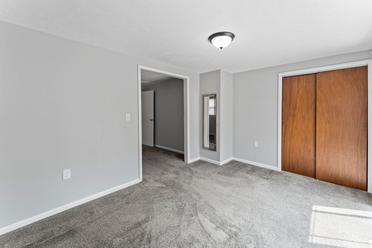 1749 Kepley Rd - Photo 2 of 13