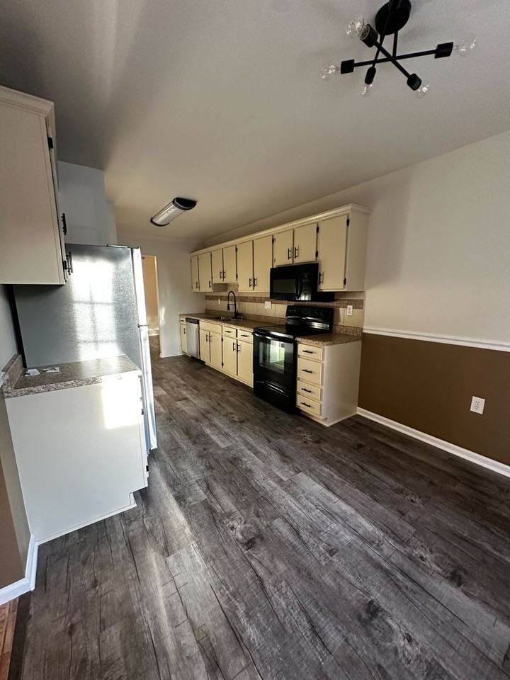 14 Lakeview Pl - Photo 5 of 32