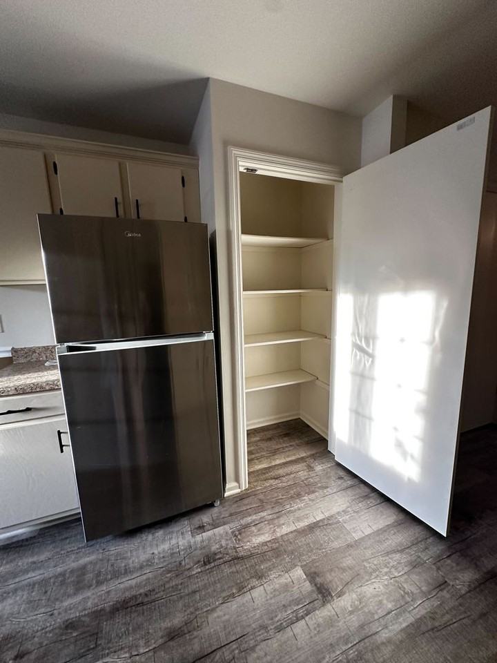 14 Lakeview Pl - Photo 7 of 32