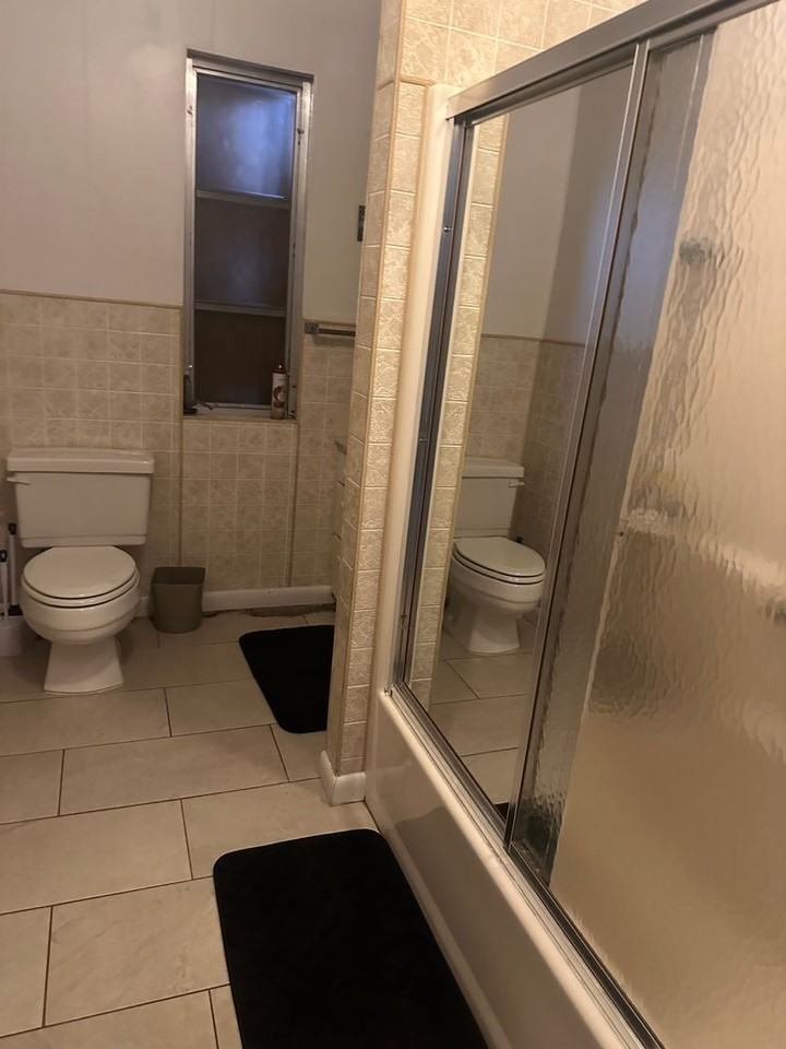 1155 Shady Cove Rd E - Photo 4 of 10