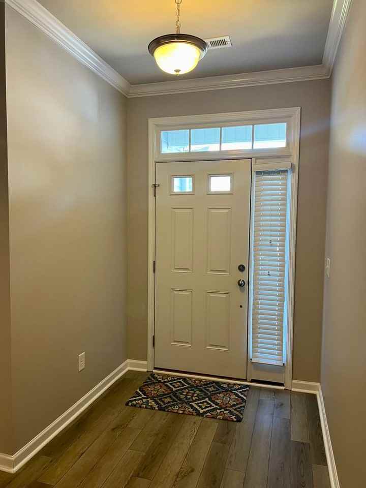 213 Slate Dr - Photo 3 of 31