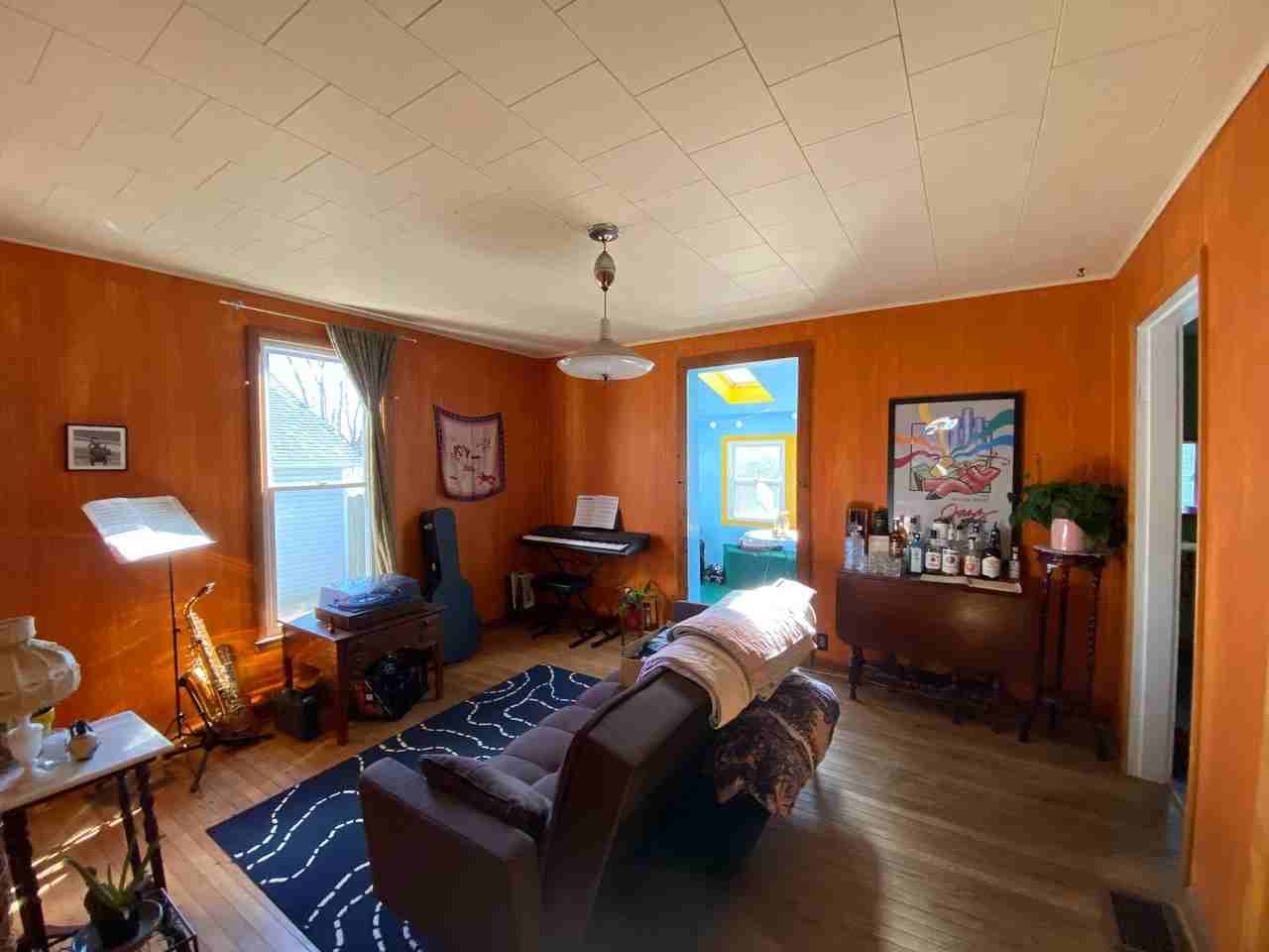 807 W Howe St - Photo 3 of 13