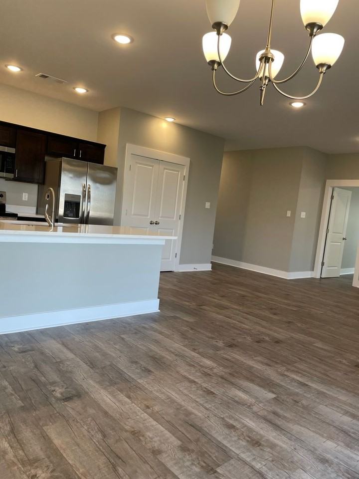 3652 Red Maple Way - Photo 4 of 20