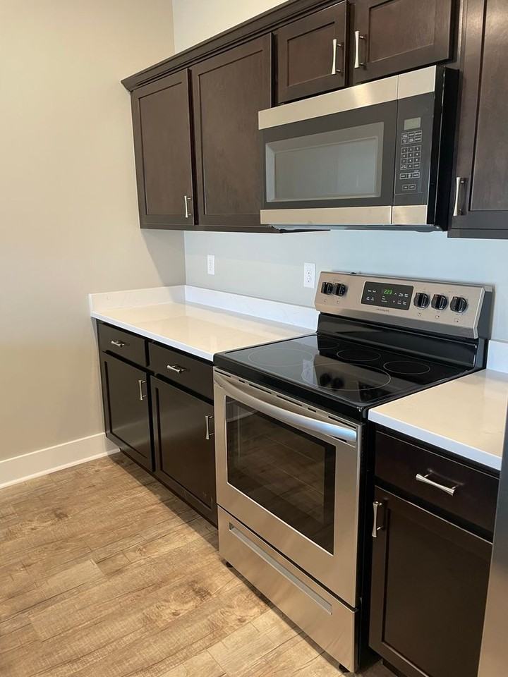 3652 Red Maple Way - Photo 7 of 20