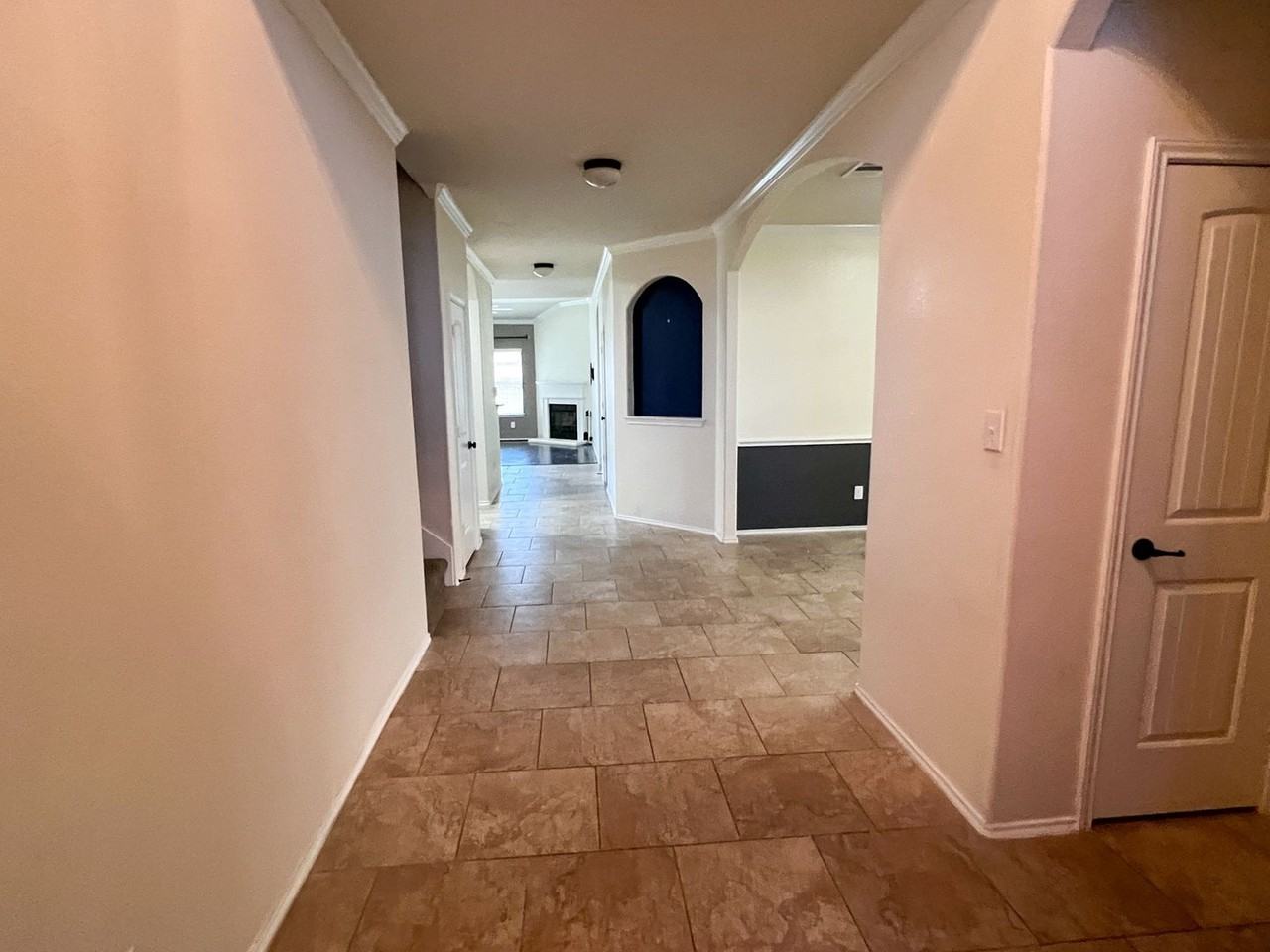 326 Briar Park Drive - Photo 2 of 12