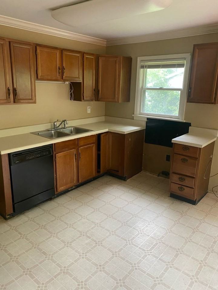 102 Wheeler Dr - Photo 7 of 16