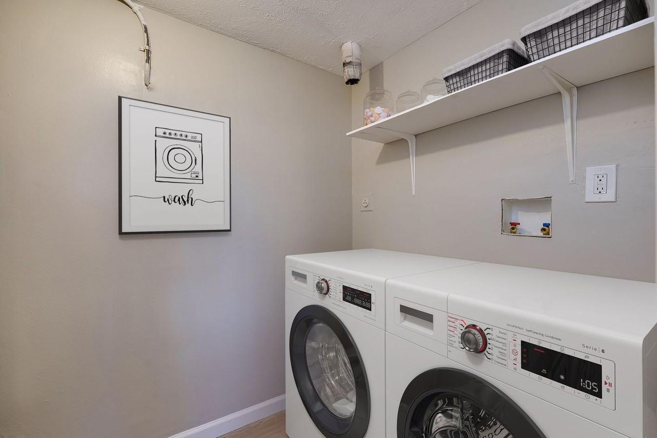 Woodmere Apartments - Photo 7 of 40