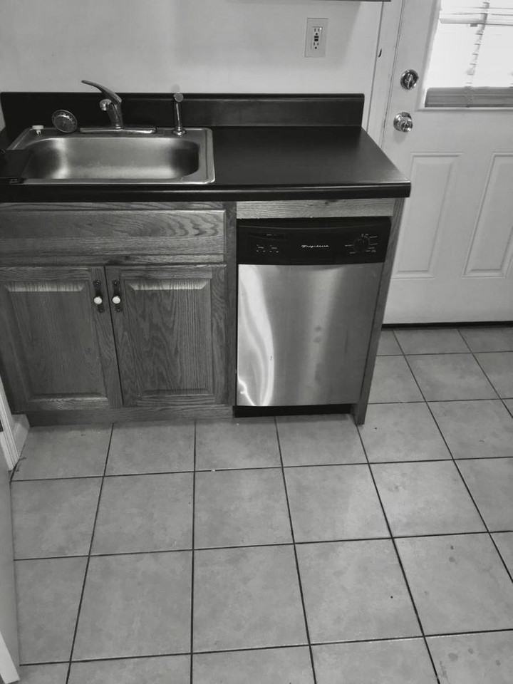 107 s 12th - Photo 3 of 8