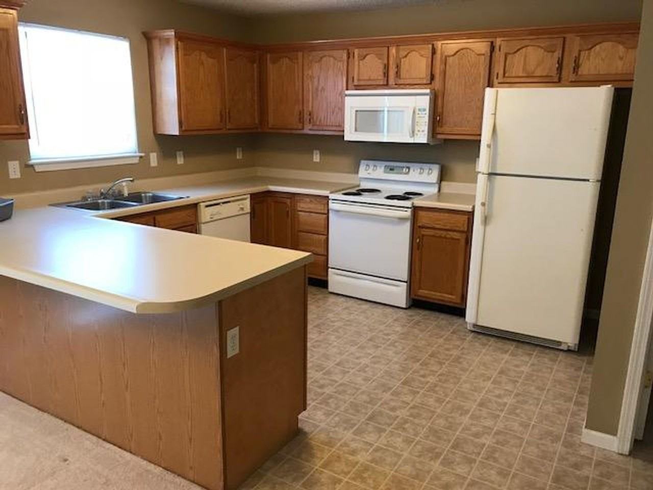 4117 Monsoon Ln - Photo 3 of 12