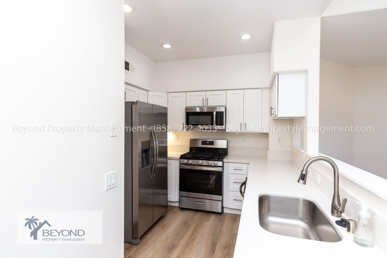 11908 Tivoli Park Row #1 - Photo 2 of 20