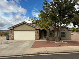 featured image of 909 N Caddington Rd