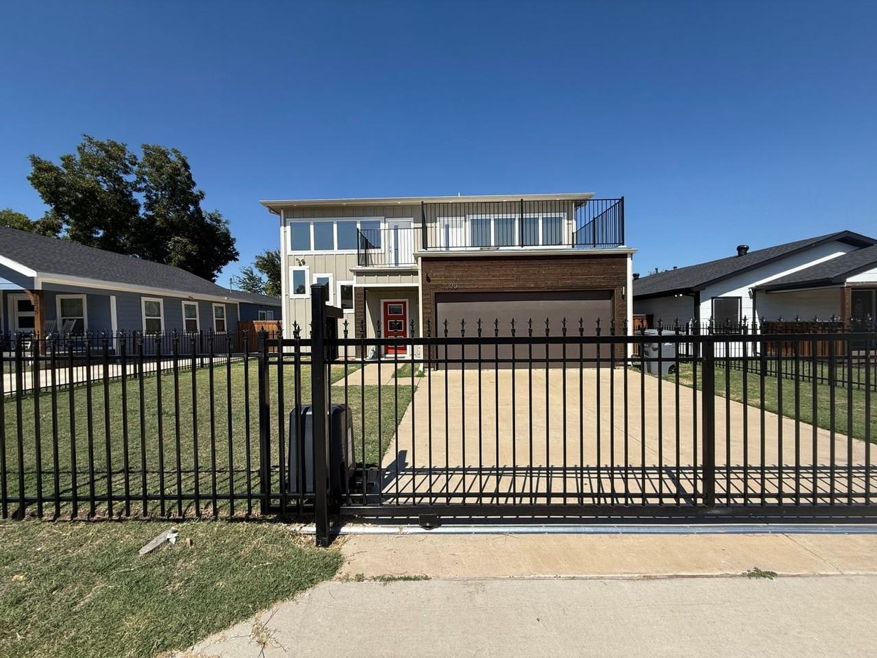 1339 Hendricks Ave - Photo 2 of 31