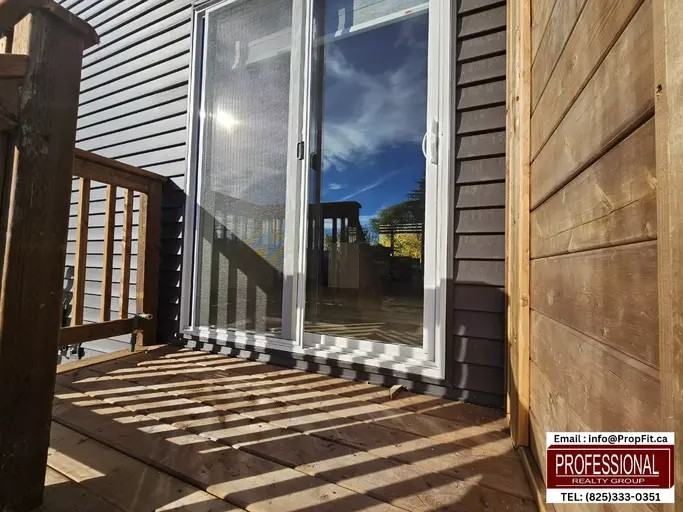 15507 98 Ave Nw - Photo 3 of 24