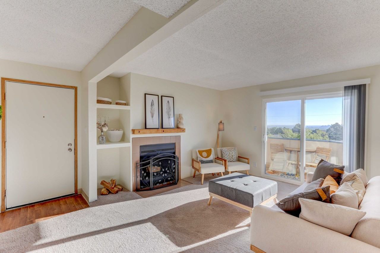 Americana Lakewood Apartments - Photo 4 of 50