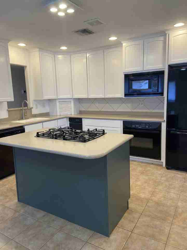 8308 E Turney Ave - Photo 7 of 19