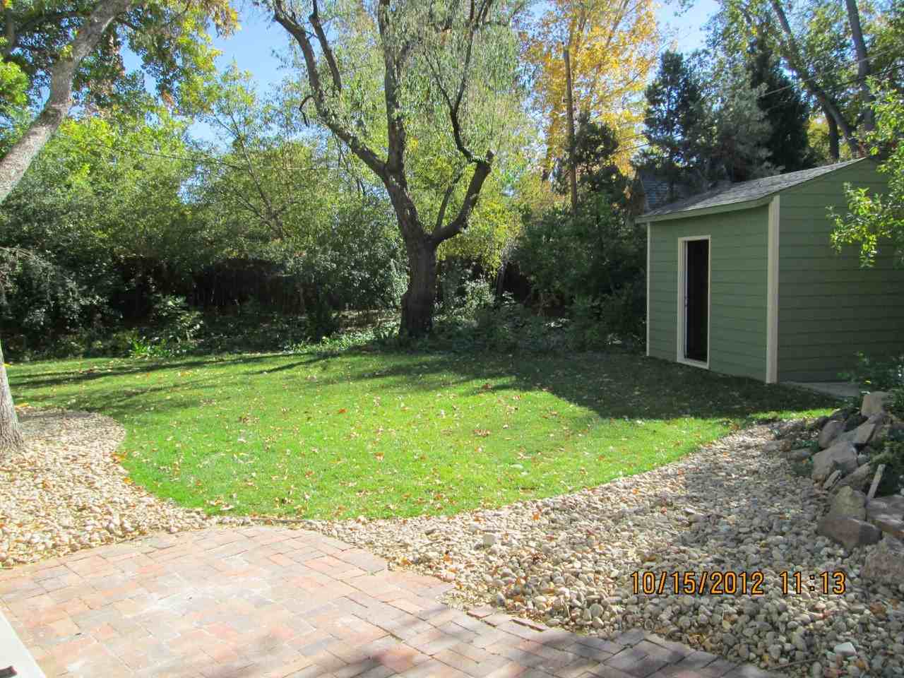 5958 S Lakeview St - Photo 2 of 17