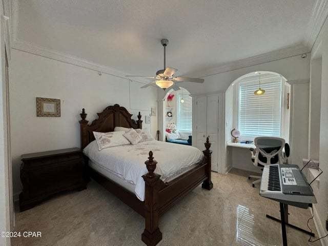 21821 Palm Ave - Photo 5 of 9