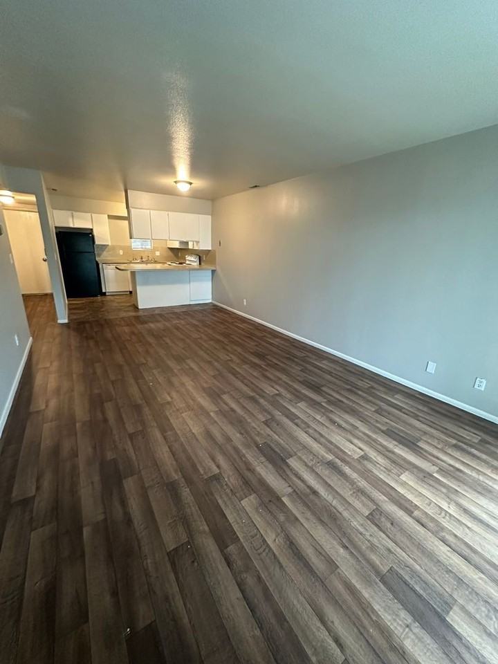 4380 Harrison Blvd. - Photo 4 of 47