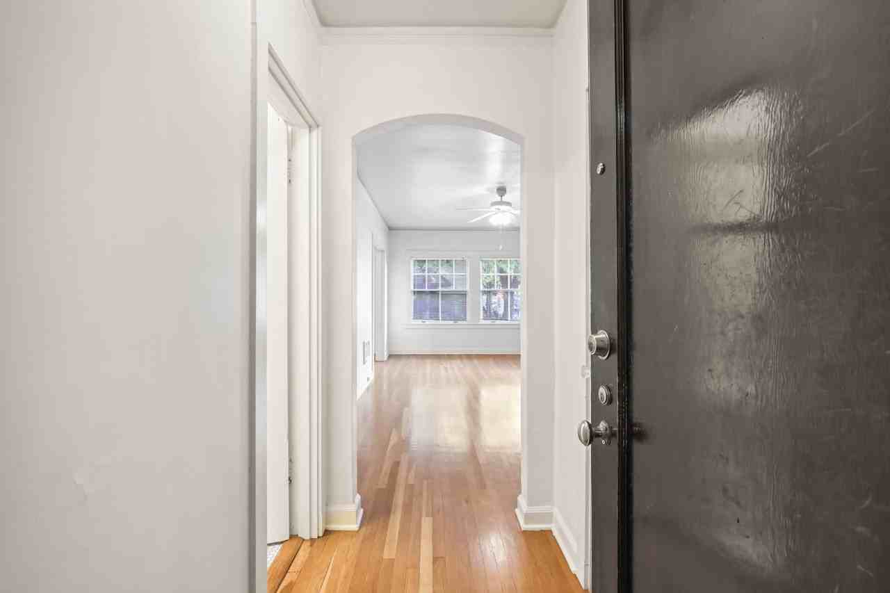 The Glenden Apartments - Photo 3 of 23