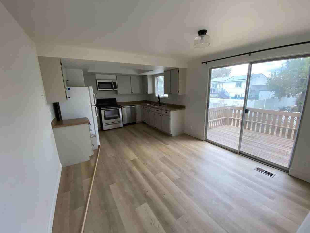 692 W 1400 S - Photo 3 of 13