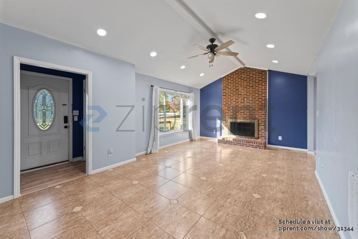 2502 Foxworth Dr - Photo 2 of 20