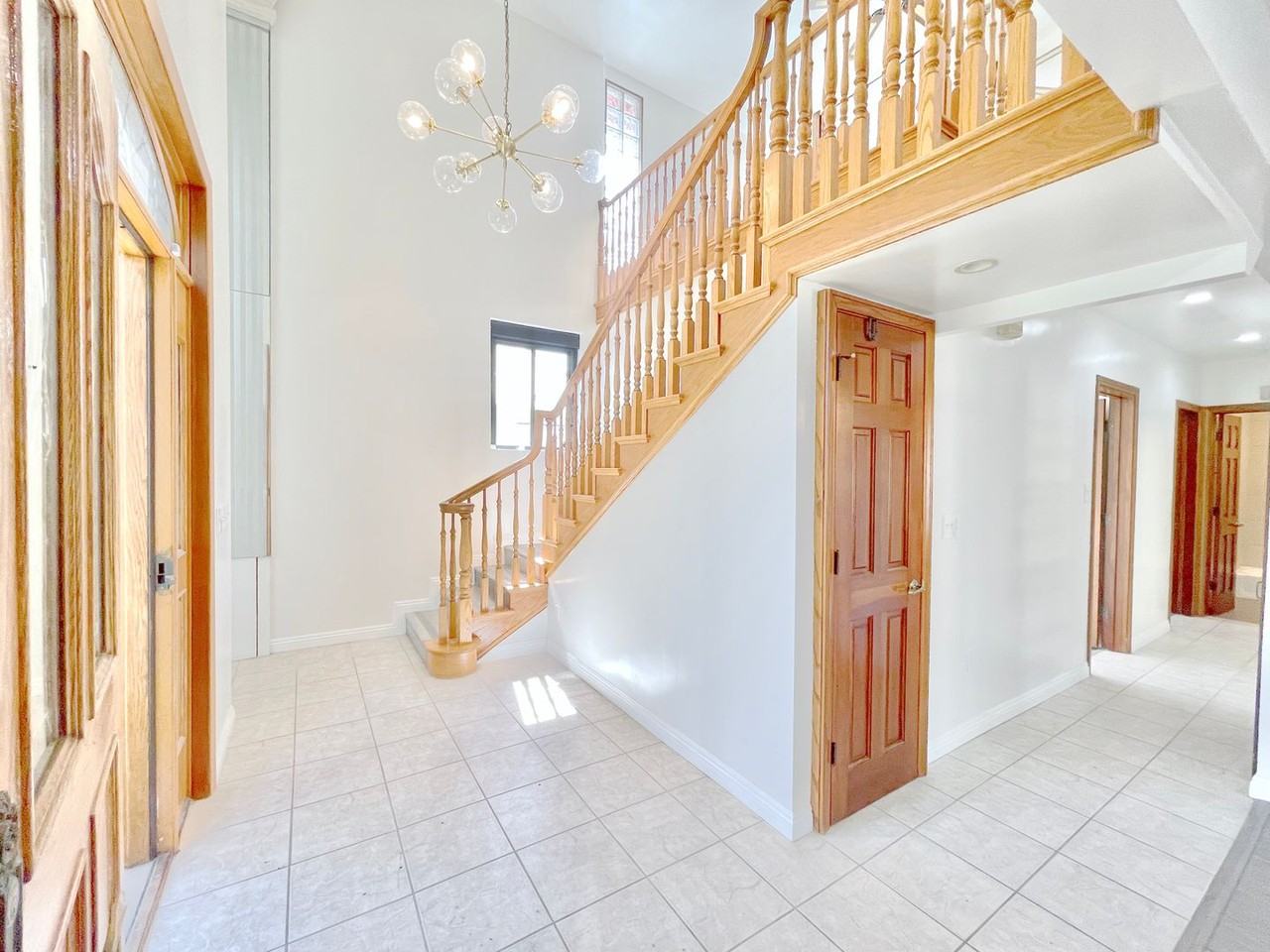 4031 Berryman Avenue - Photo 3 of 30