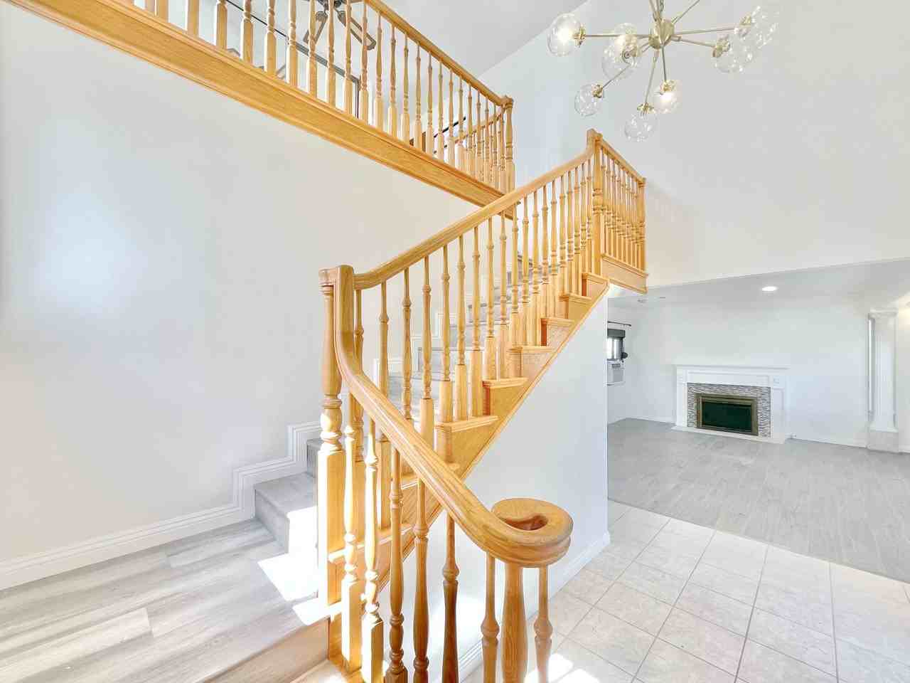 4031 Berryman Avenue - Photo 4 of 30