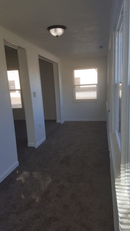 218 E Main St - Photo 2 of 20