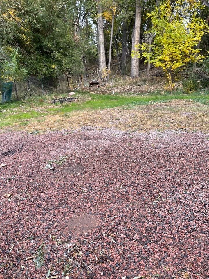 1100 Ussie Ave - Photo 3 of 16