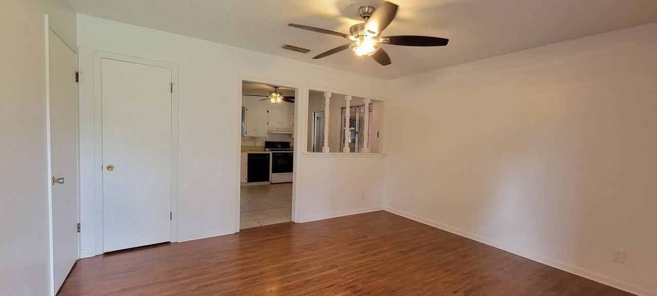 644 Kings Towne Pl - Photo 5 of 23
