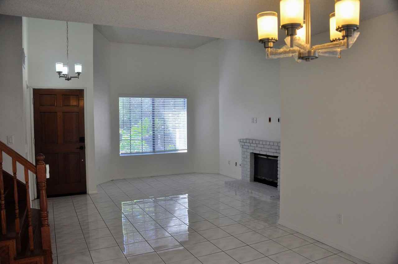 3354 Dynelo Ave - Photo 5 of 30