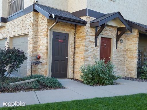 7423 S Quail Cir #1528 - Photo 2 of 12