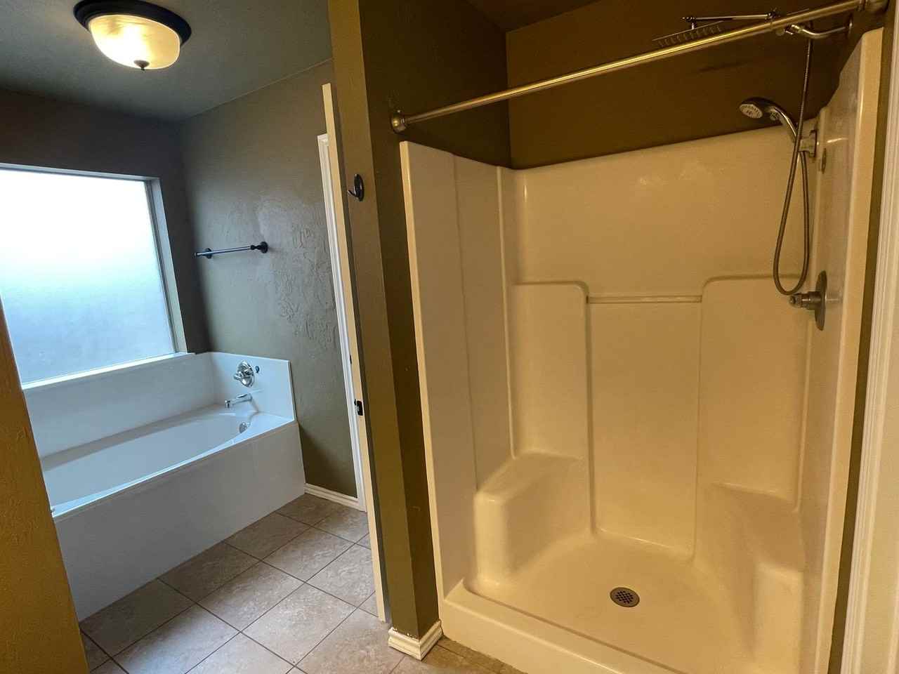 5415 Roadrunner Dr - Photo 5 of 10
