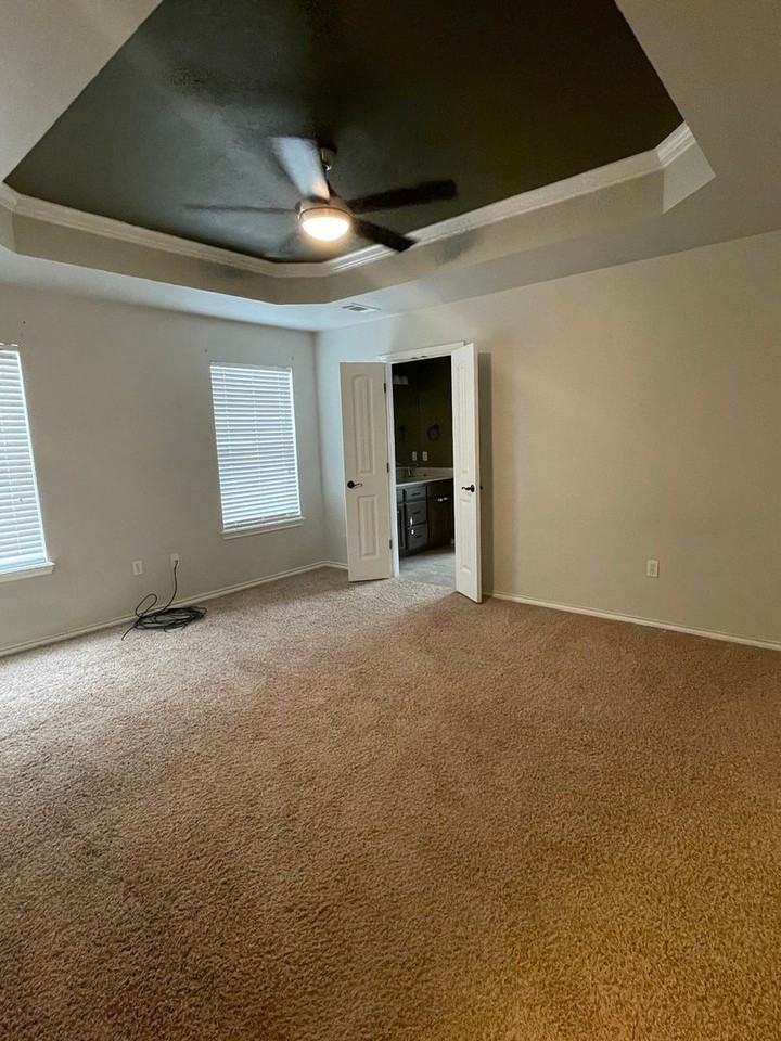 5415 Roadrunner Dr - Photo 7 of 10