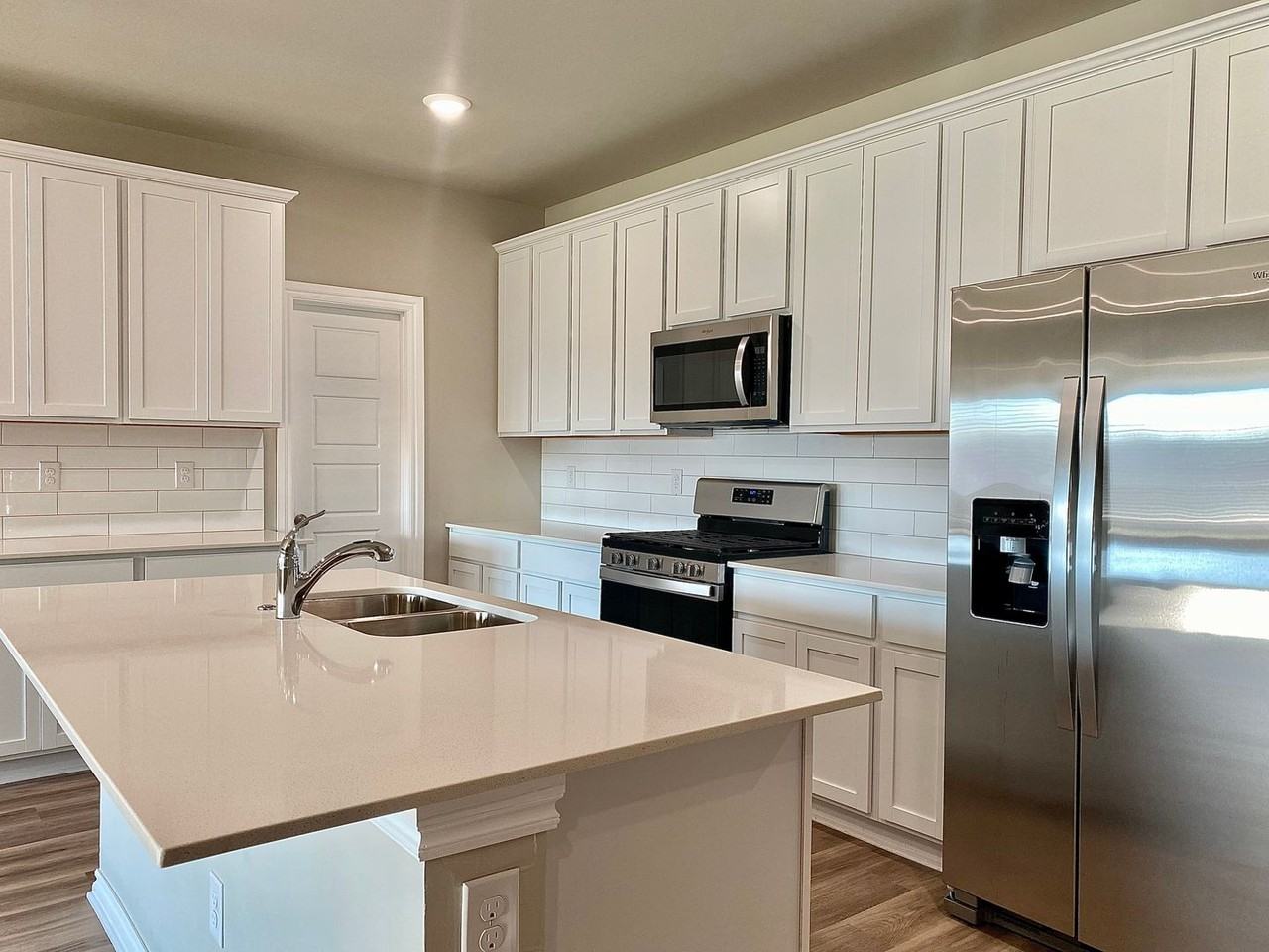 14516 Travertine Falls Ln - Photo 7 of 34