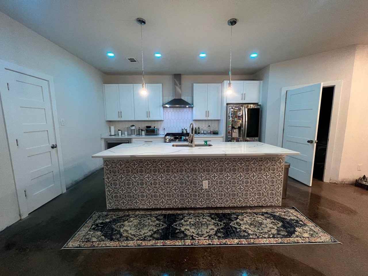 1339 Hendricks Ave - Photo 3 of 31